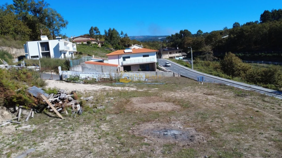 Terreno para Venda em Fornelos Foto 17