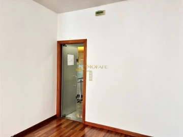 Loja para Venda em Fafe