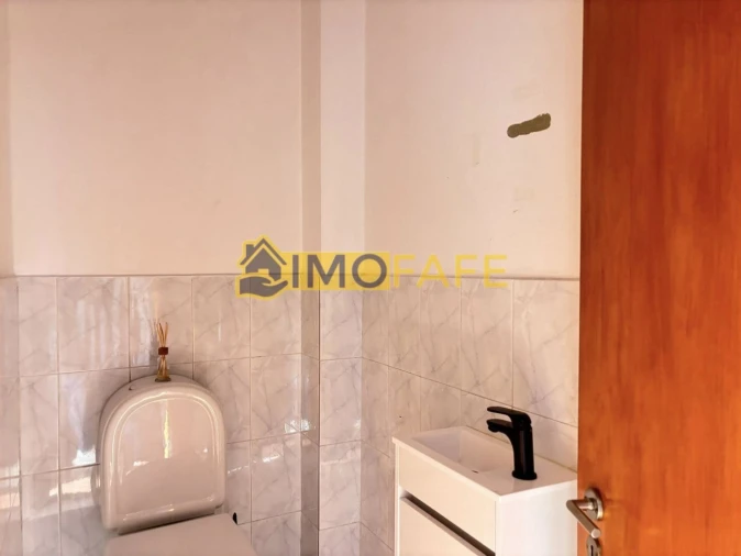 Loja para Venda em Fafe Foto 21