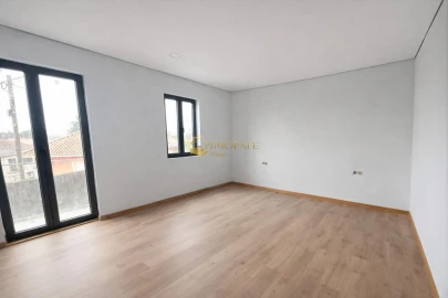 Moradia T5 para Venda em Fafe