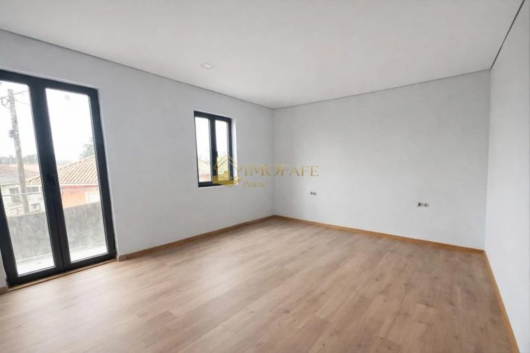 Moradia T5 para Venda em Fafe Foto 10