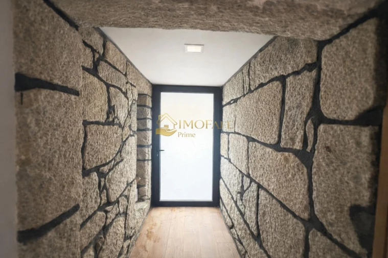 Moradia T5 para Venda em Fafe Foto 2