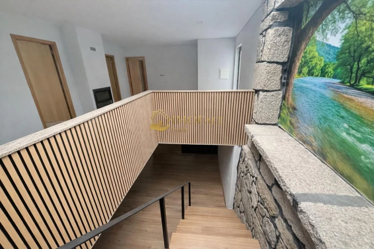 Moradia T5 para Venda em Fafe Foto 15