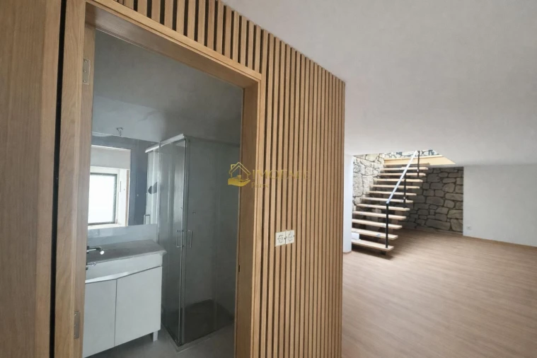 Moradia T5 para Venda em Fafe Foto 38