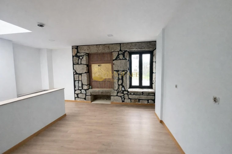 Moradia T5 para Venda em Fafe Foto 33