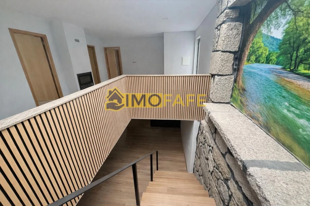 Moradia T5 para Venda em Fafe Foto 34