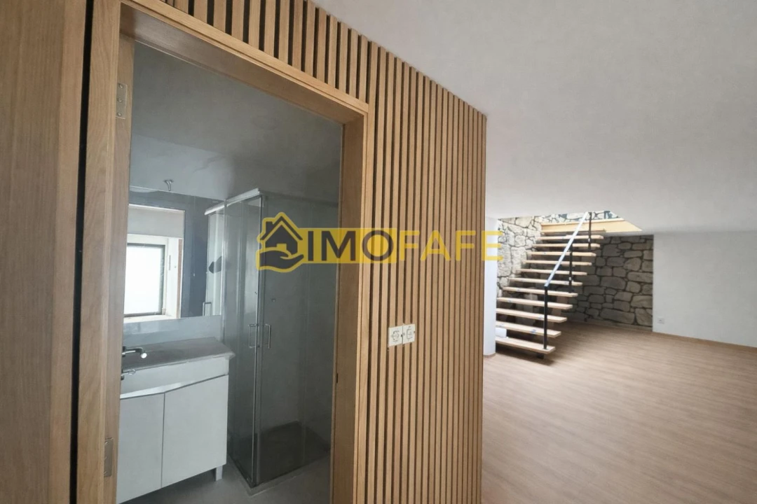 Moradia T5 para Venda em Fafe Foto 19