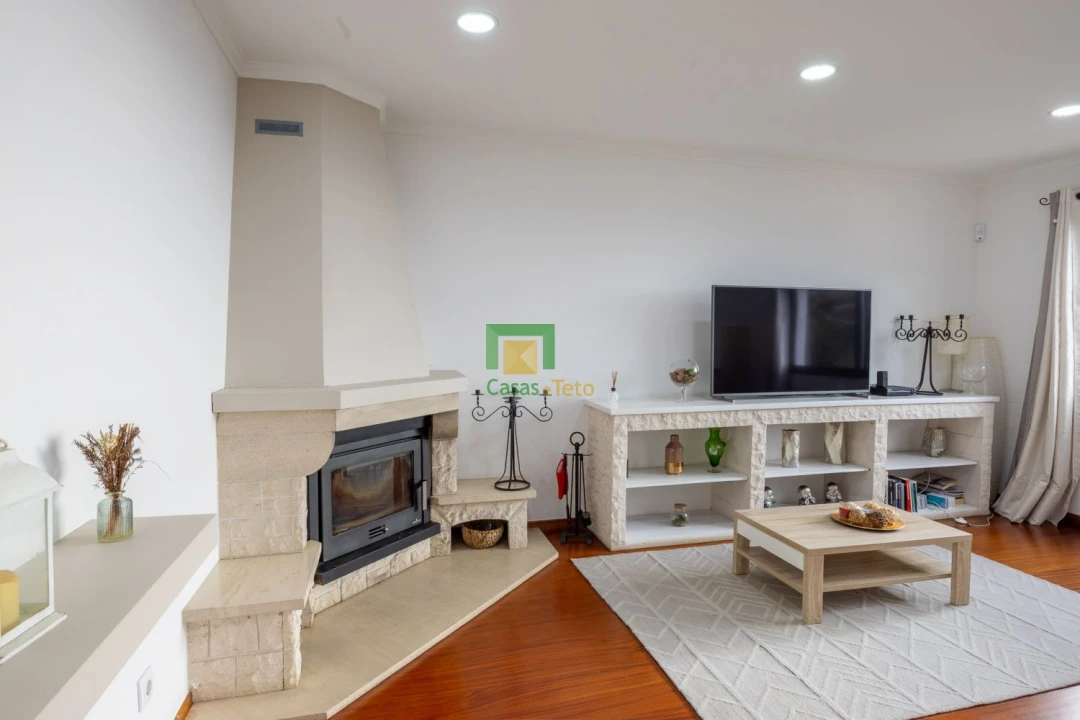 Moradia T3 para Venda em Monte Foto 6