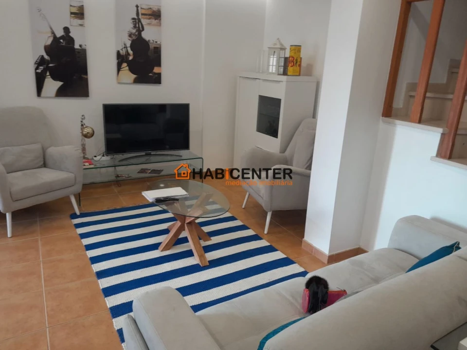 Apartamento T2 para Venda em Pataias e Martingança Foto 9