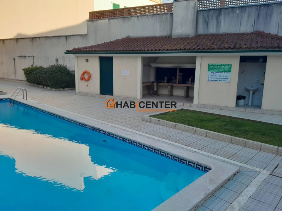 Apartamento T2 para Venda em Pataias e Martingança Foto 6