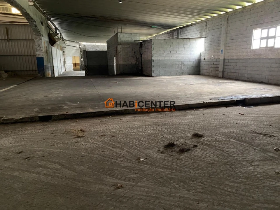 Loja para Venda em Alcanena e Vila Moreira Foto 5