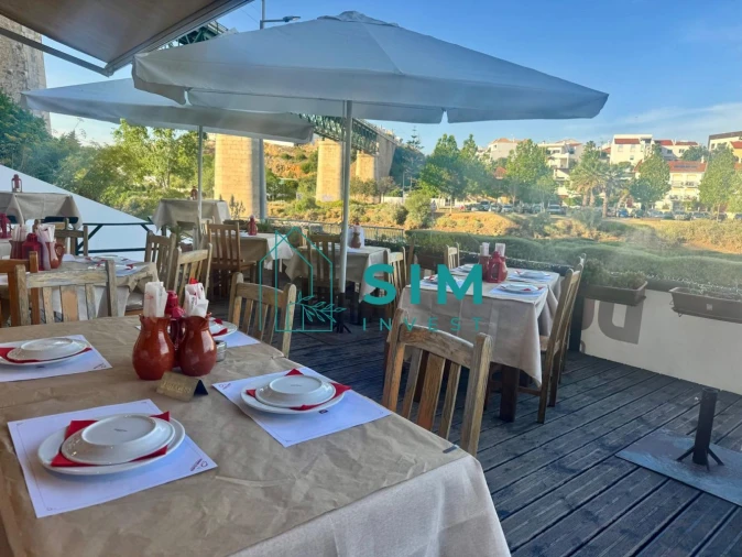 Loja para Trespasse em Tavira (Santa Maria e Santiago) Foto 21