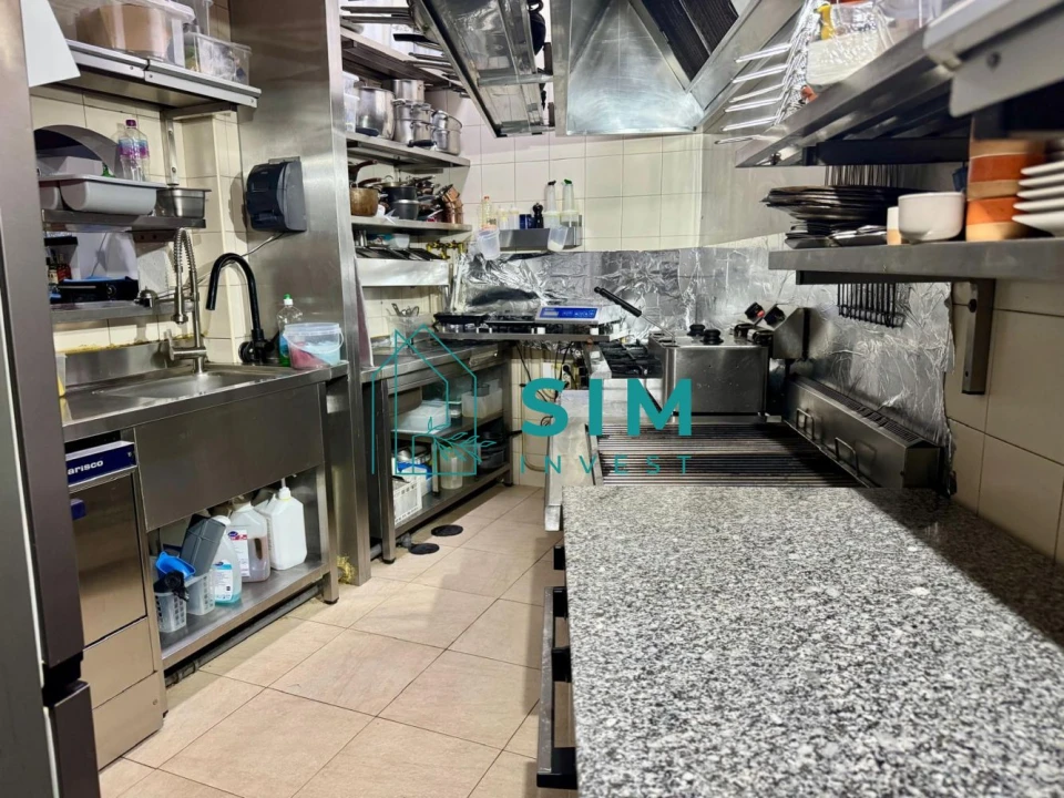 Loja para Trespasse em Tavira (Santa Maria e Santiago) Foto 13