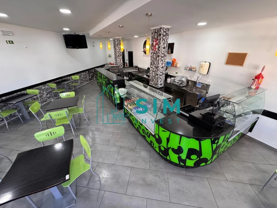 Loja para Trespasse em Olhão Foto 10