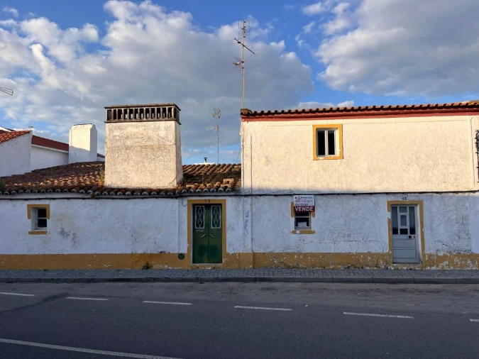 Moradia T3 para Venda em Barbacena e Vila Fernando Foto 1