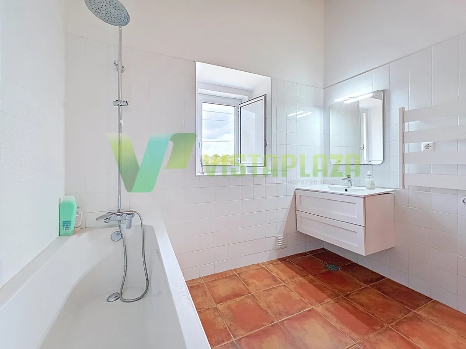 Moradia T4 para Venda em Silves Foto 18