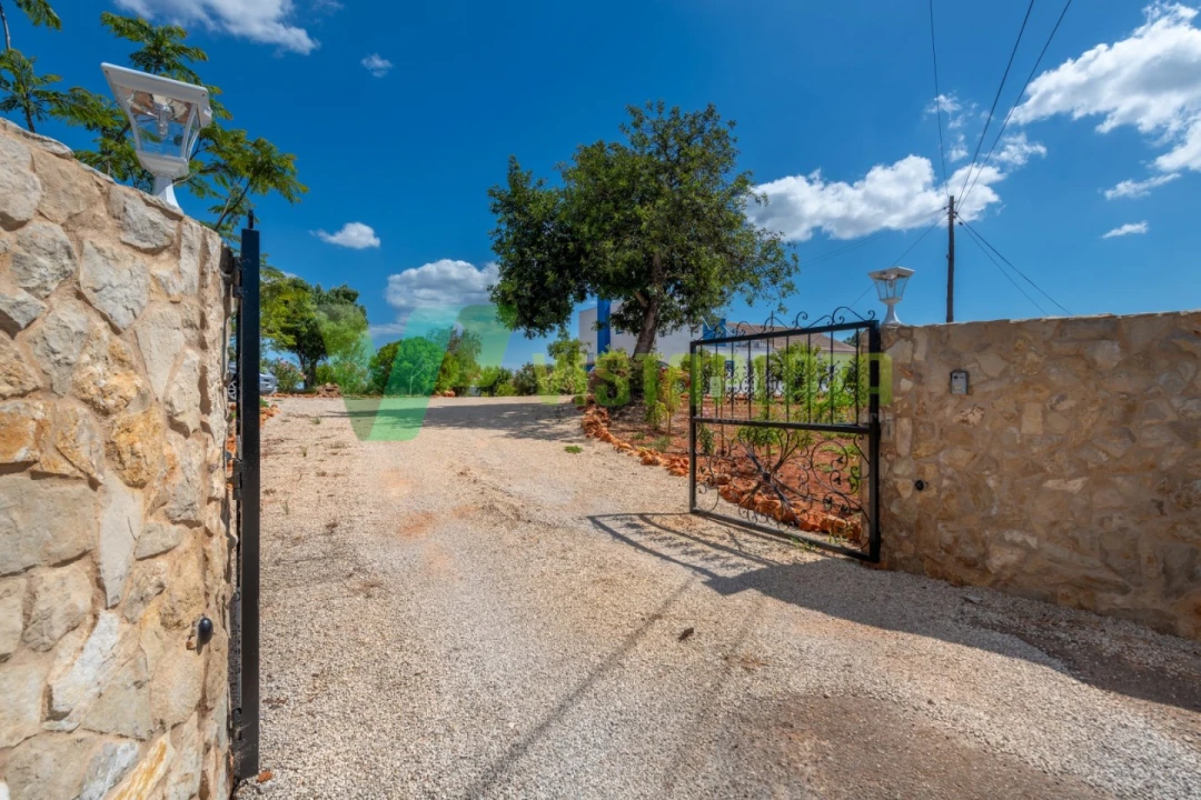 Moradia T4 para Venda em Silves Foto 40