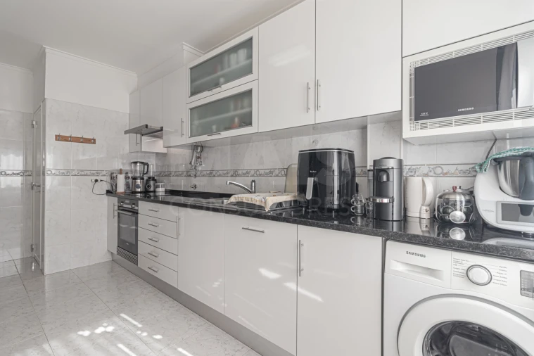 Apartamento T3 para Venda em Agualva e Mira-Sintra Foto 5