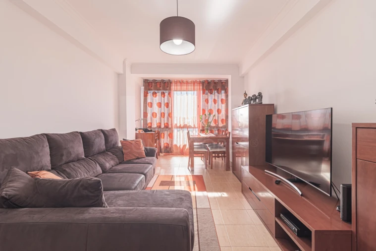 Apartamento T3 para Venda em Agualva e Mira-Sintra Foto 7