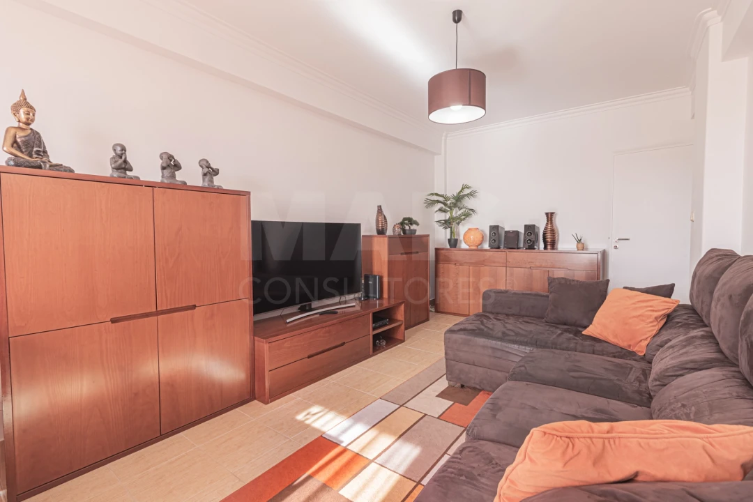 Apartamento T3 para Venda em Agualva e Mira-Sintra Foto 9