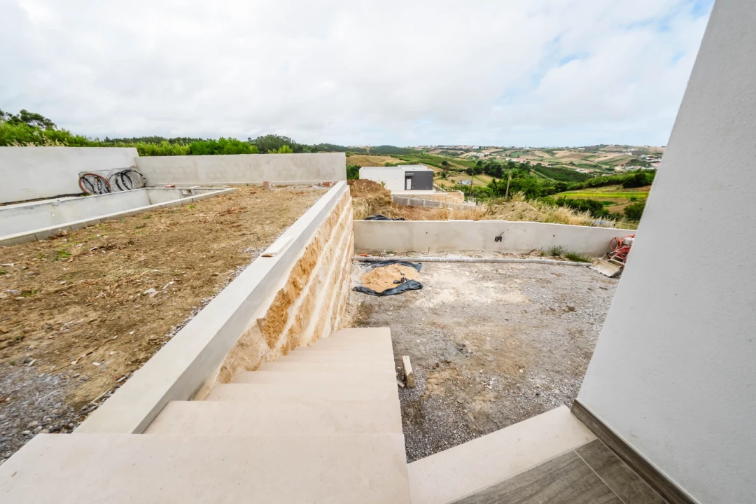 Moradia T3 para Venda em Lourinhã e Atalaia Foto 12