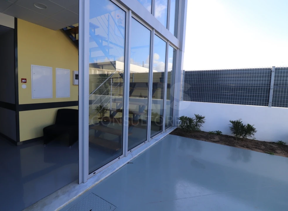 Loja para Venda em Alenquer (Santo Estêvão e Triana) Foto 6