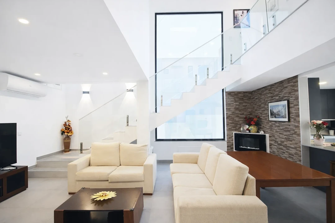 Moradia T5 para Venda em Loures Foto 2