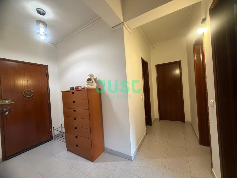 Apartamento T3 para Venda em Amora Foto 11