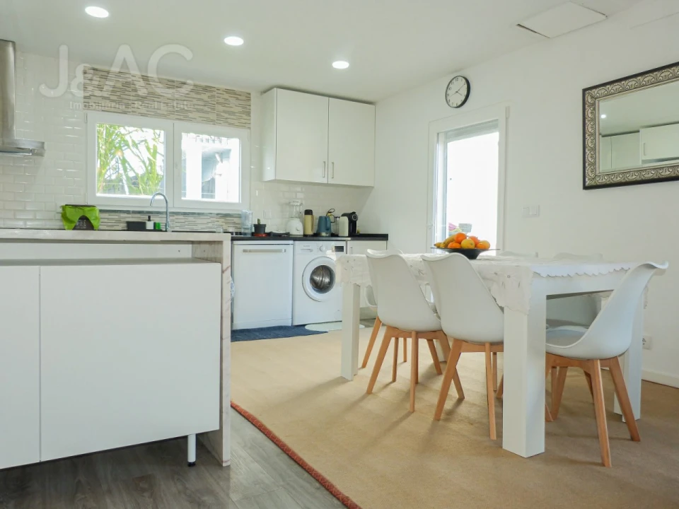 Moradia T4 para Venda em São Domingos de Rana Foto 9