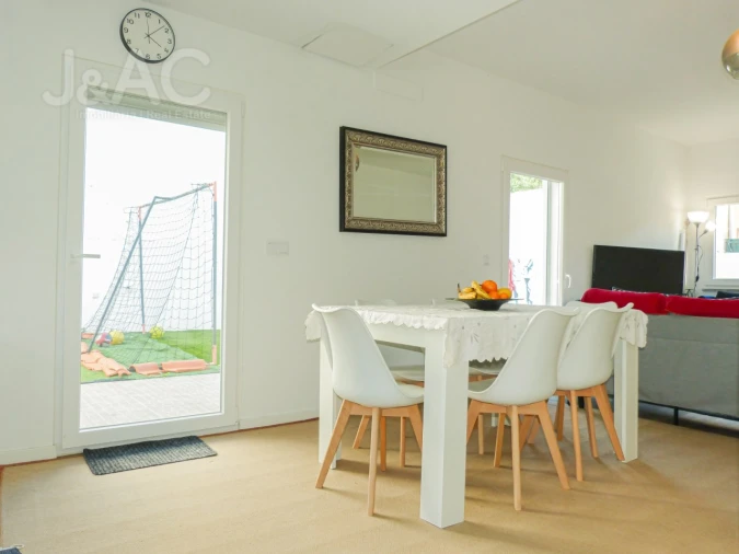 Moradia T4 para Venda em São Domingos de Rana Foto 10