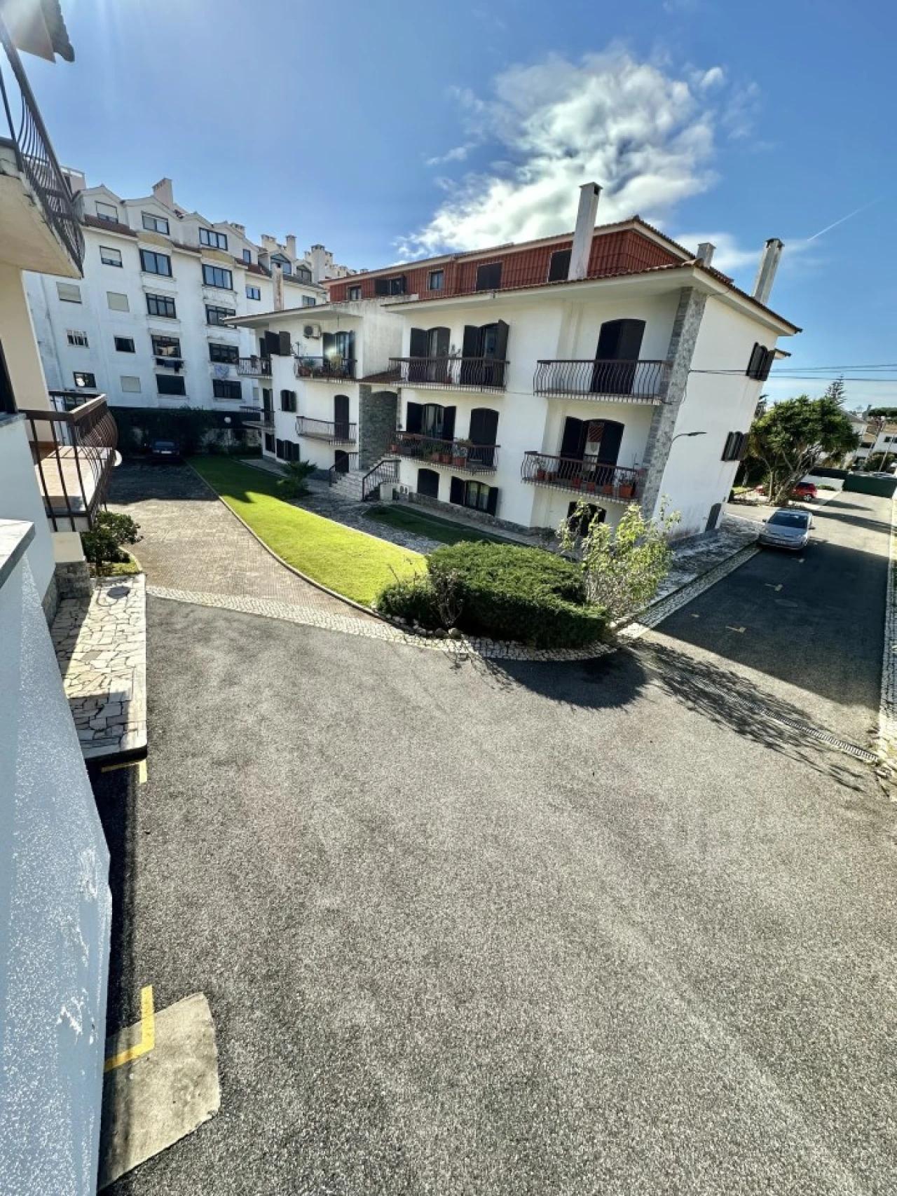 Apartamento T4 para Venda em Carcavelos e Parede Foto 1