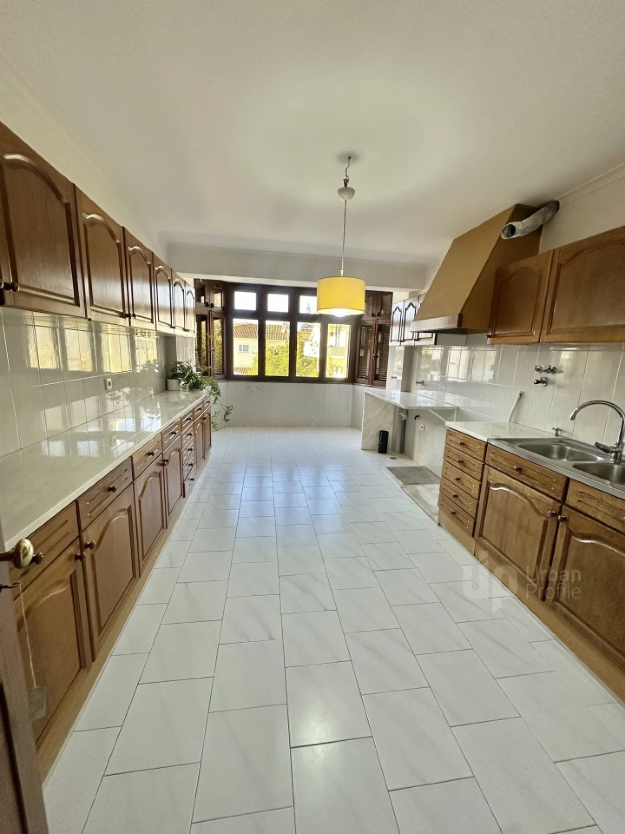 Apartamento T4 para Venda em Carcavelos e Parede Foto 6