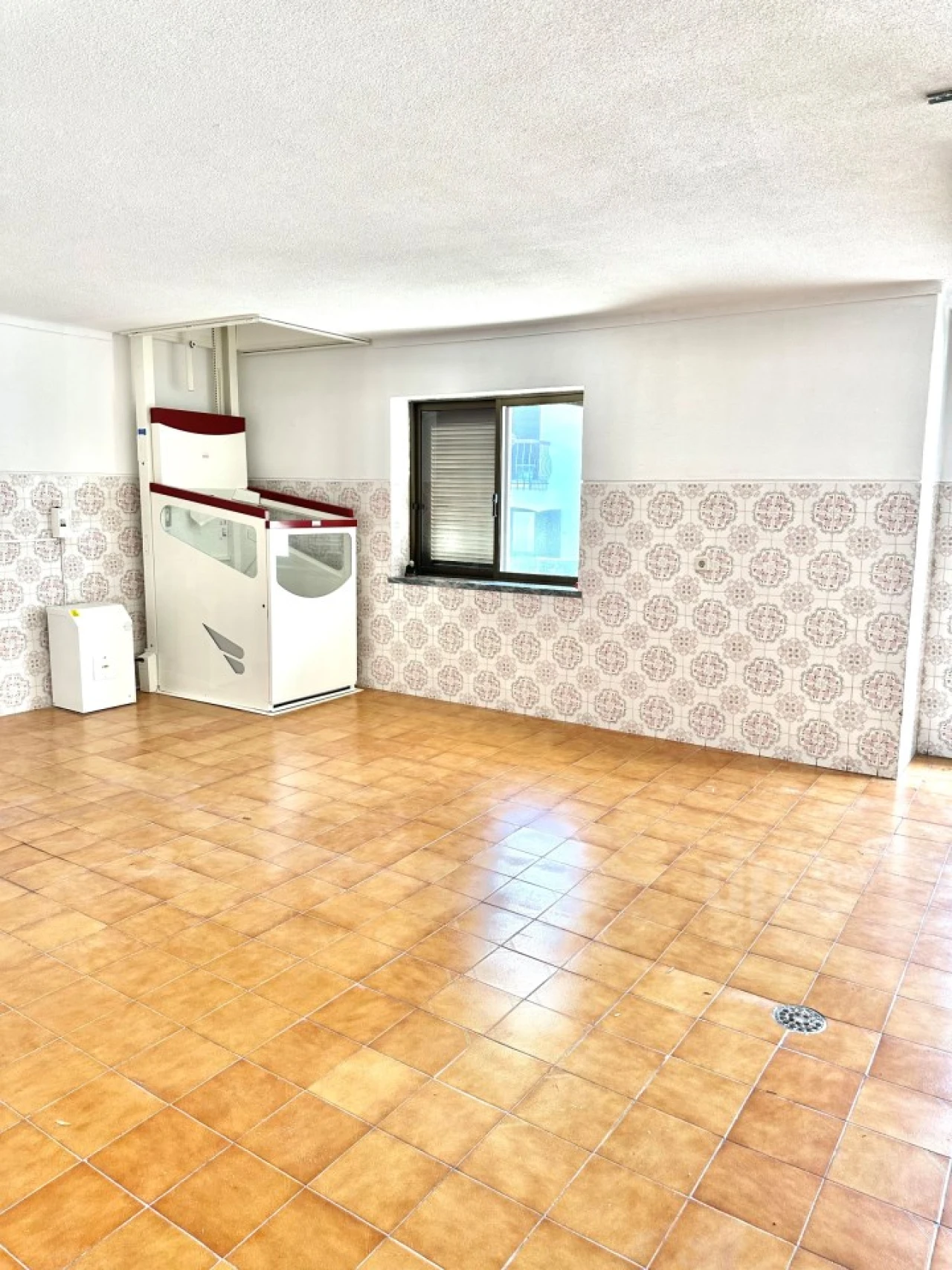 Apartamento T4 para Venda em Carcavelos e Parede Foto 28