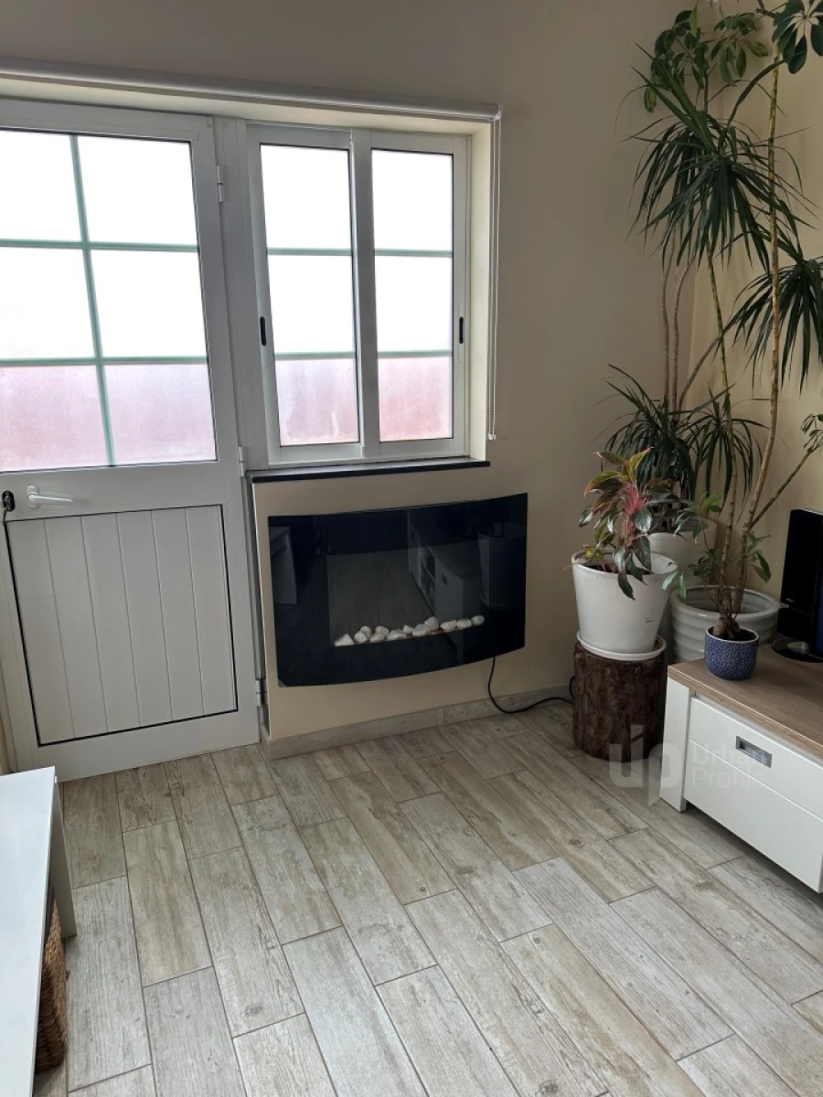 Moradia T3 para Venda em Alcabideche Foto 2