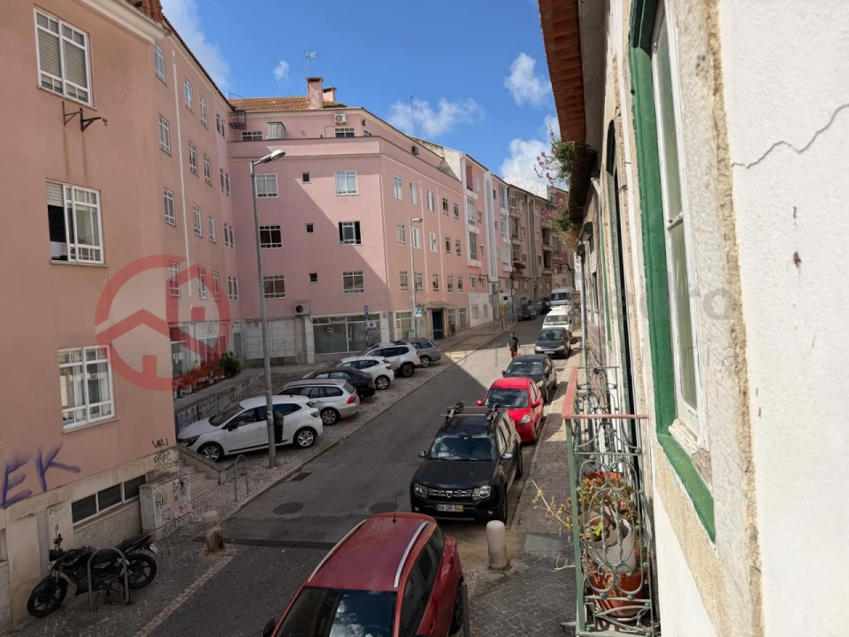Prédio para Venda em Almada, Cova da Piedade, Pragal e Cacilhas Foto 3