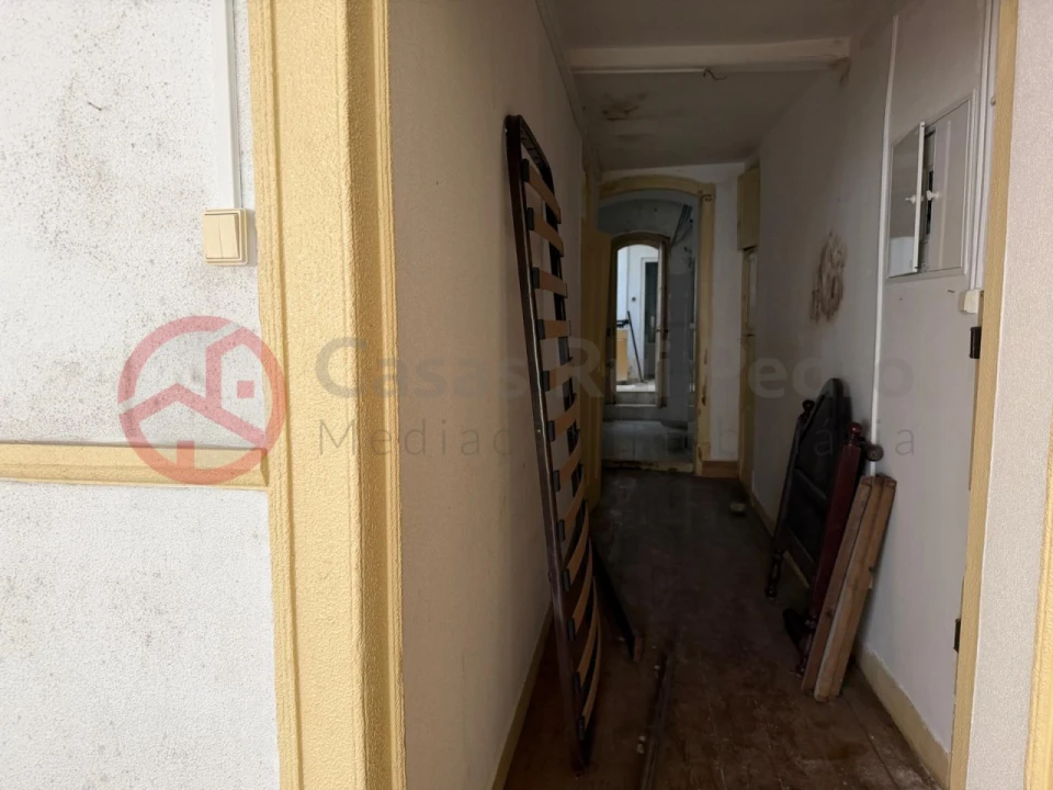 Prédio para Venda em Almada, Cova da Piedade, Pragal e Cacilhas Foto 6