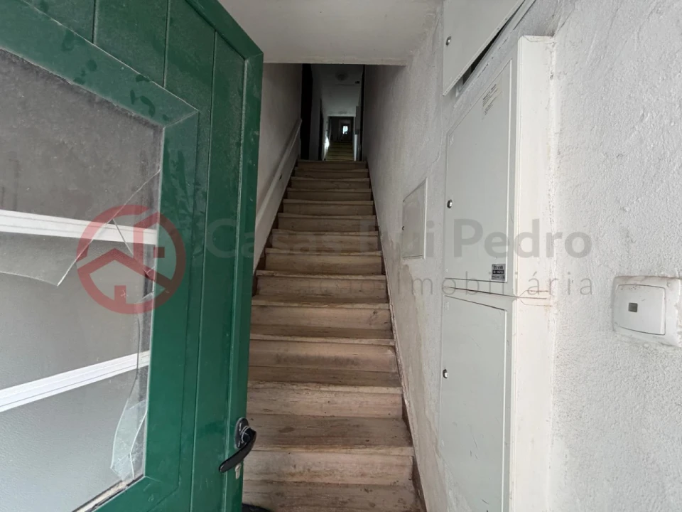 Prédio para Venda em Almada, Cova da Piedade, Pragal e Cacilhas Foto 27