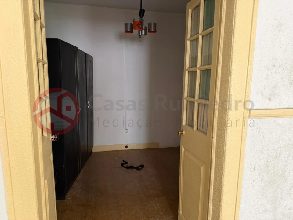 Prédio para Venda em Almada, Cova da Piedade, Pragal e Cacilhas Foto 29
