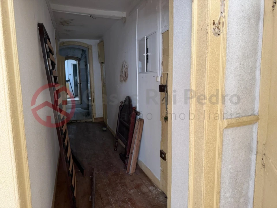 Prédio para Venda em Almada, Cova da Piedade, Pragal e Cacilhas Foto 36