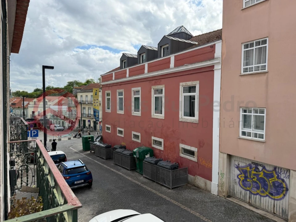 Prédio para Venda em Almada, Cova da Piedade, Pragal e Cacilhas Foto 39