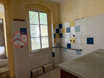Prédio para Venda em Almada, Cova da Piedade, Pragal e Cacilhas