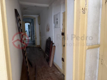 Prédio para Venda em Almada, Cova da Piedade, Pragal e Cacilhas