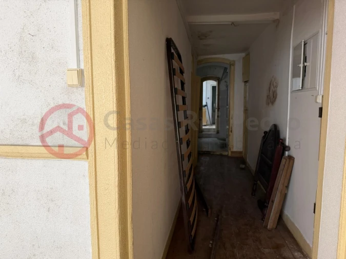 Prédio para Venda em Almada, Cova da Piedade, Pragal e Cacilhas Foto 6