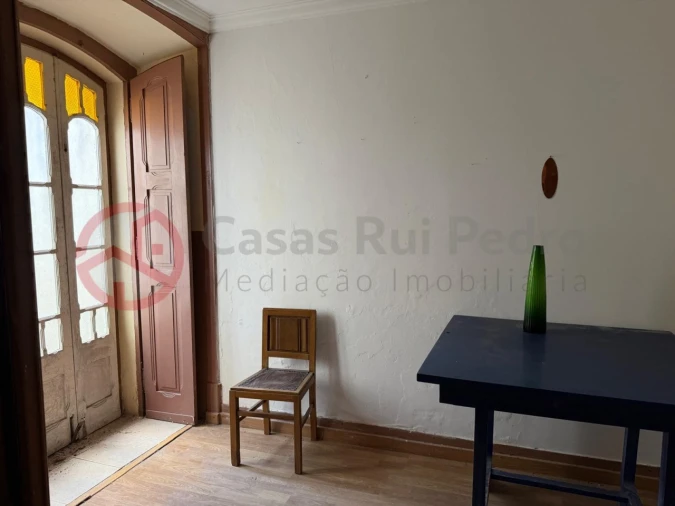 Prédio para Venda em Almada, Cova da Piedade, Pragal e Cacilhas Foto 14