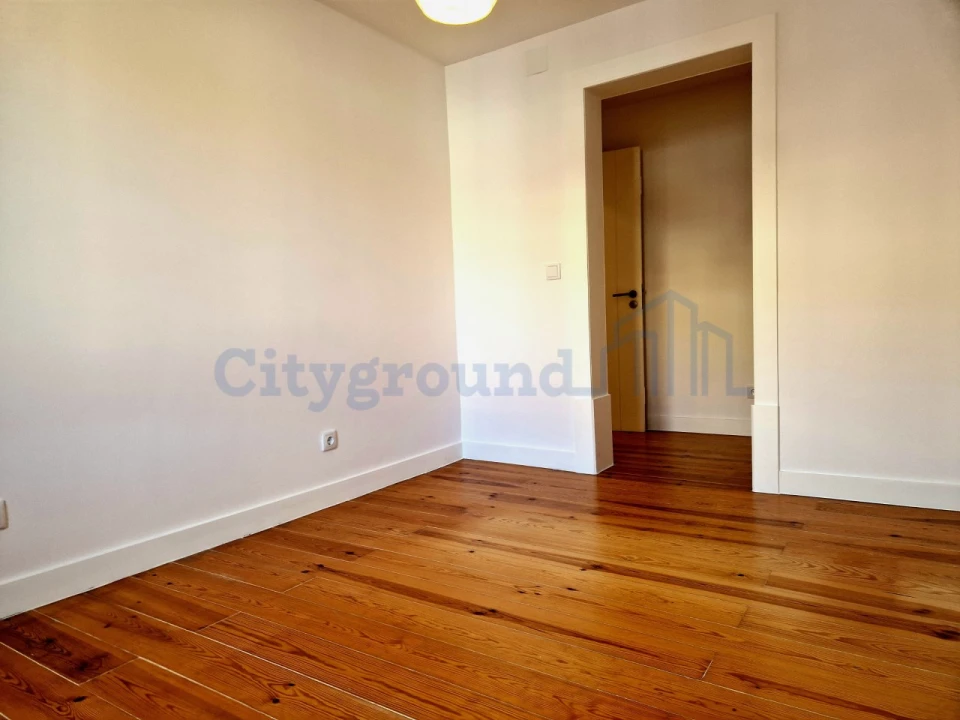 Apartamento T3 para Venda em Santa Maria Maior Foto 15