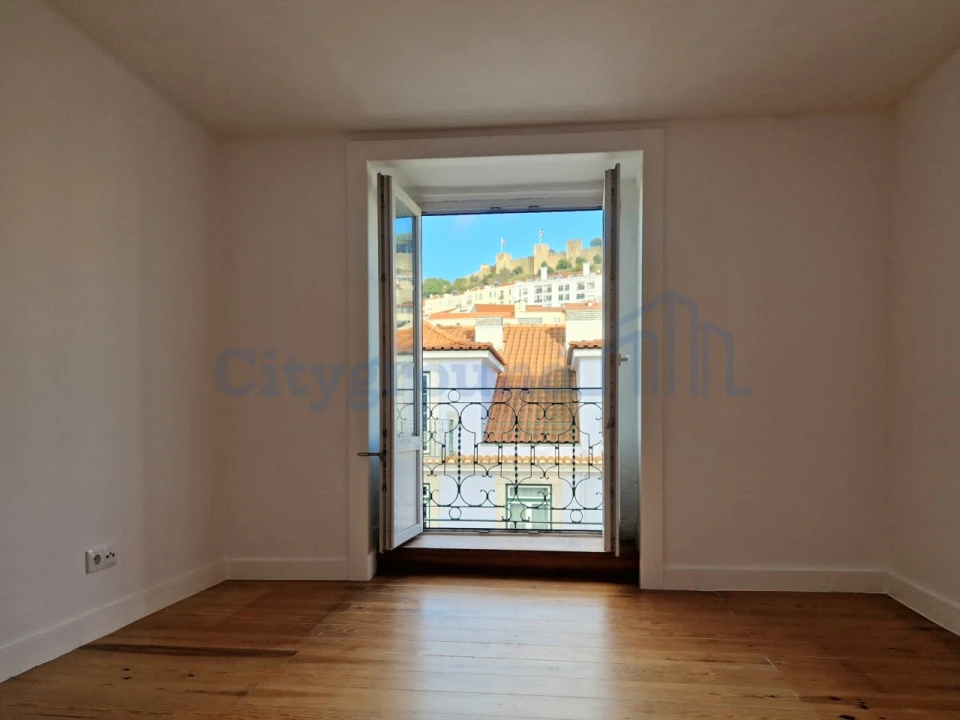 Apartamento T3 para Venda em Santa Maria Maior Foto 16