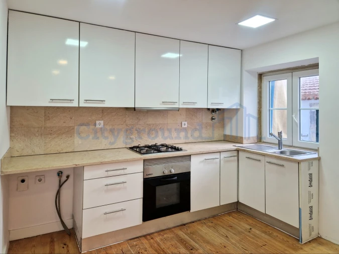 Apartamento T3 para Venda em Santa Maria Maior Foto 7