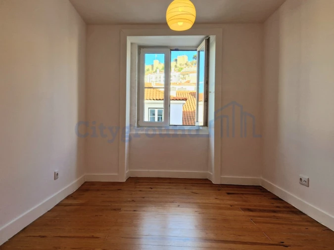 Apartamento T3 para Venda em Santa Maria Maior Foto 11