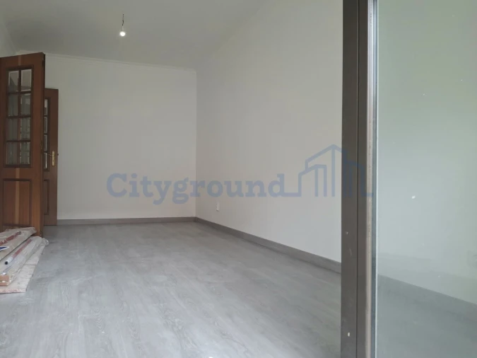 Apartamento T1 para Venda em Cacém e São Marcos Foto 8