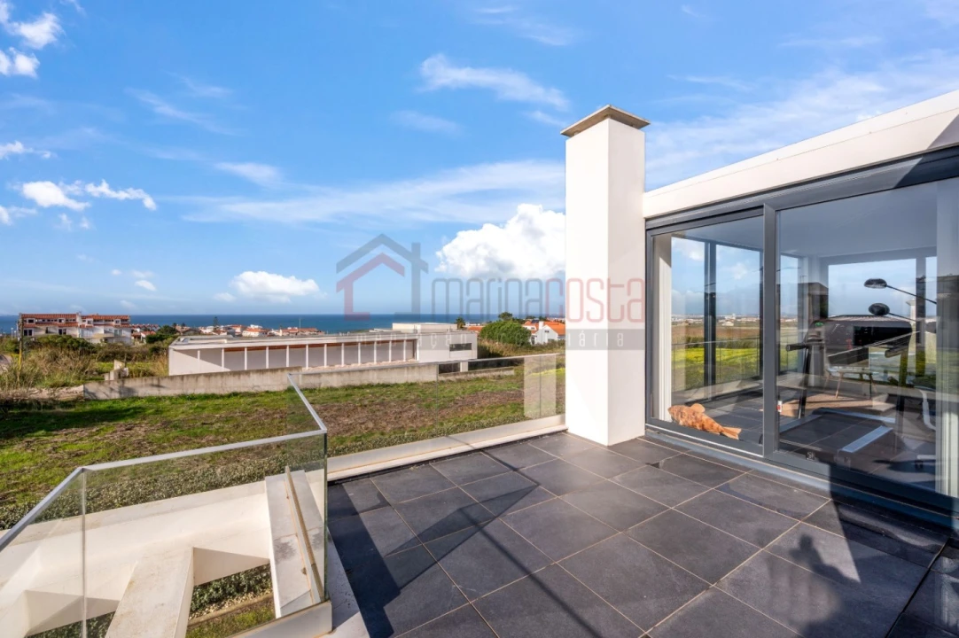 Moradia T3 para Venda em Atouguia da Baleia Foto 41